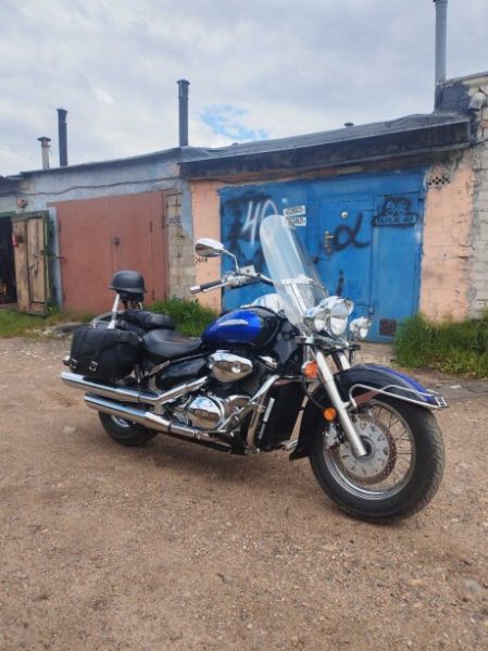 Suzuki VL800, 2002 г.