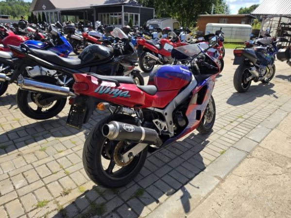 Kawasaki Ninja, 1996 г.
