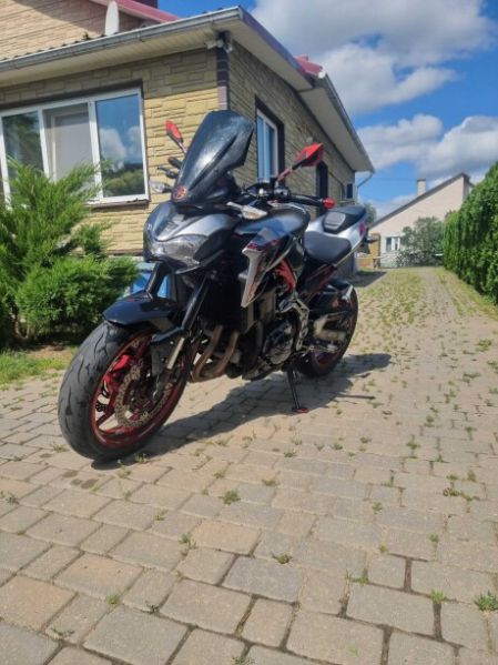 Kawasaki Z zr900, 2018 г.