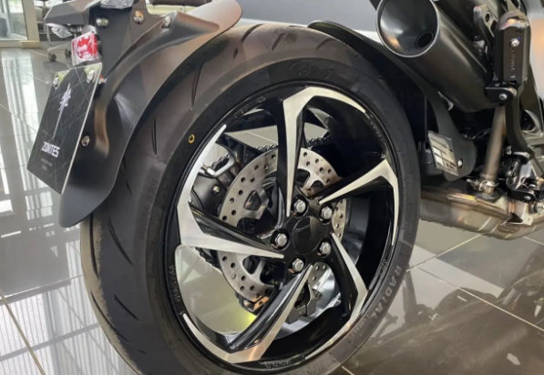 Zontes ZT350-R1 (4T ZT184MP EFI) 17/17, 2026 г.