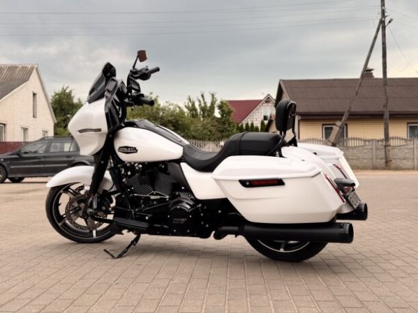 Harley-Davidson Street Glide, 2024 г.