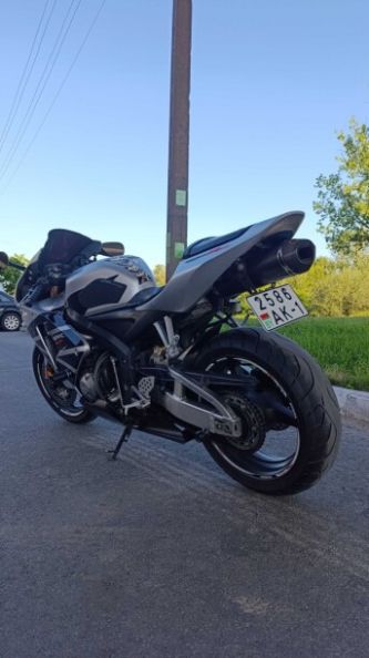 Honda CBR 600RR, 2005 г.