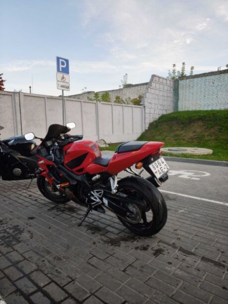 Honda CBR, 2001 г.