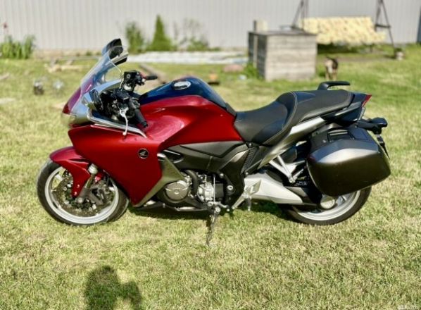Honda VFR 1200 с ABS, 2010 г.