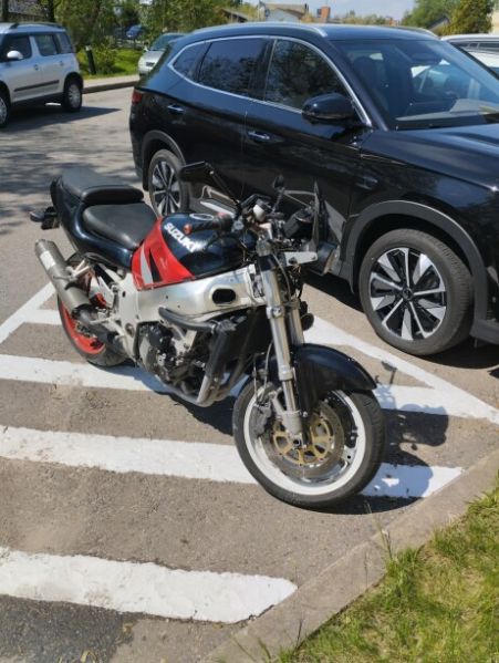 Suzuki GSX-R, 1998 г.