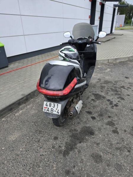 Piaggio X8, 2004 г.