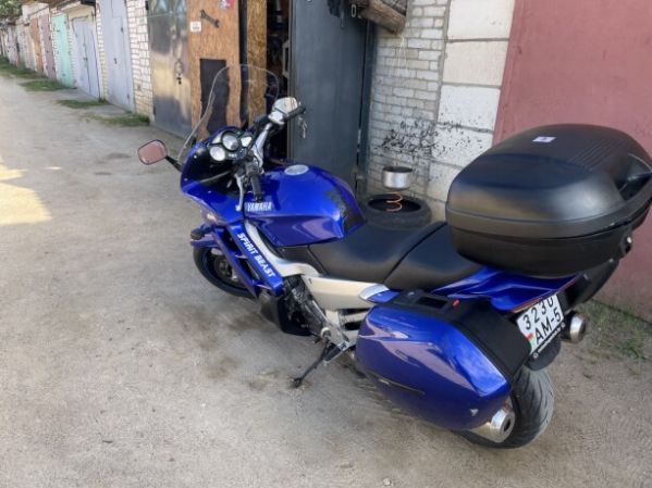 Yamaha FJR, 2002 г.
