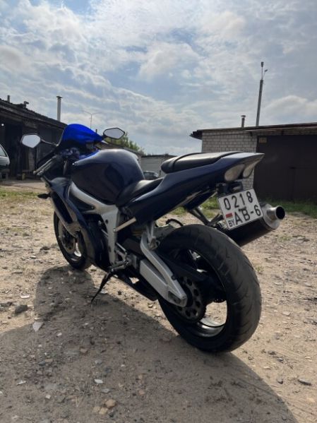 Yamaha YZF, 2001 г.