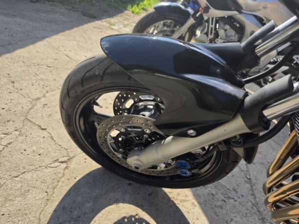 Yamaha FZS 1000, 2002 г.