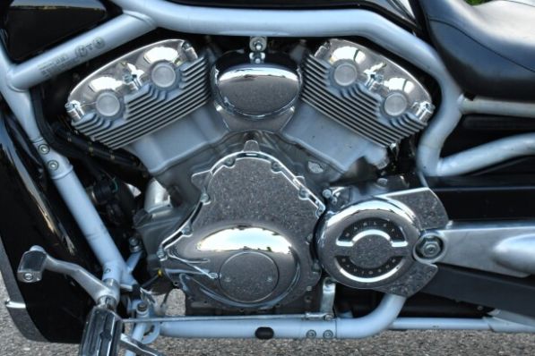 Harley-Davidson V-Rod 100th Anniversary, 2003 г.