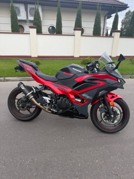  Ninja 500 ABS