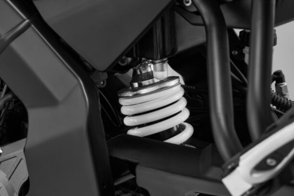 QJ MOTOR SRK 125S, 2026 г.