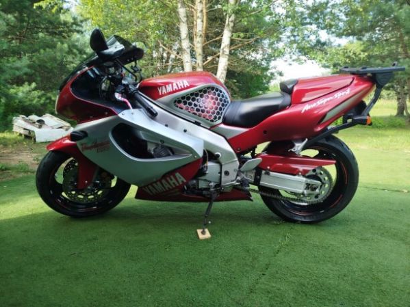 Yamaha YZF 1000r, 1998 г.