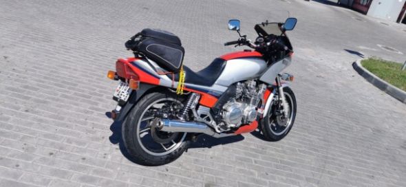 Yamaha XJ 900F, 1985 г.