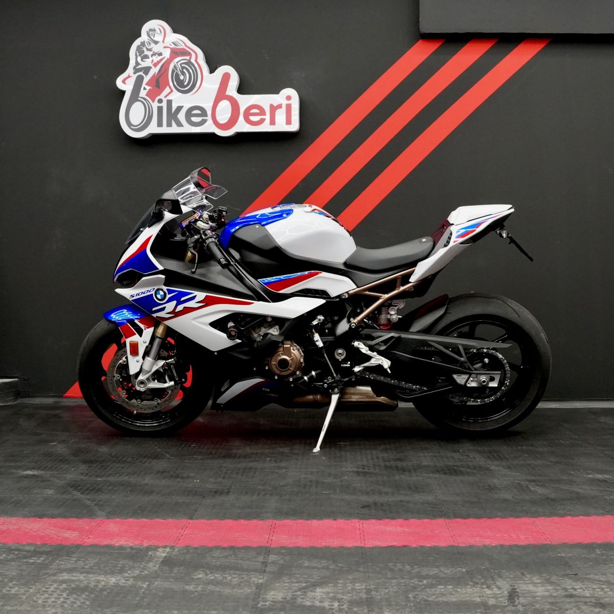 BMW S1000RR 2020 года