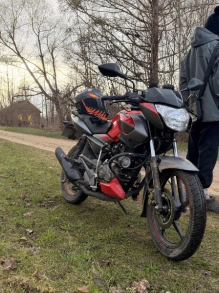 BAJAJ Pulsar, 2024 г.