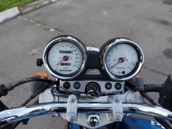Kawasaki ZR, 2000 г.