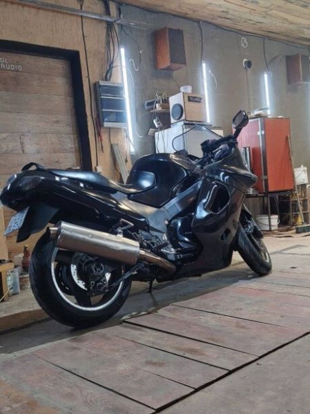Kawasaki ZZR, 2001 г.