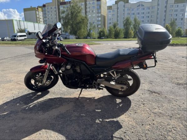 Yamaha FZS, 1999 г.