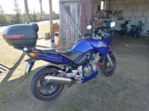 Honda CBF, 2004 г.