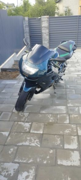 Kawasaki Ninja zx6r, 2001 г.