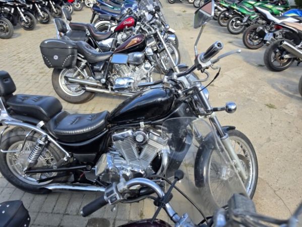 Suzuki VL800, 1999 г.