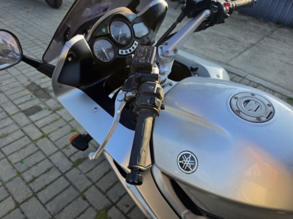 Yamaha FJR, 2002 г.