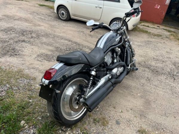 Harley-Davidson V-Rod, 2003 г.