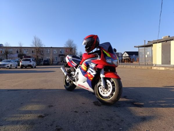 Honda CBR 919, 1996 г.