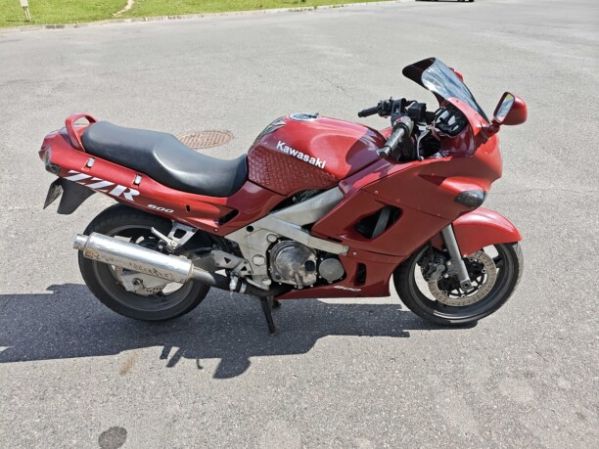 Kawasaki ZZR 2 поколение, 1998 г.