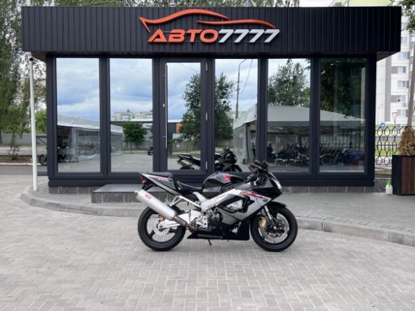 Honda CBR 929 RR Fireblade, 2000 г.