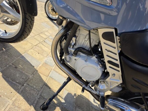 BMW F, 2001 г.