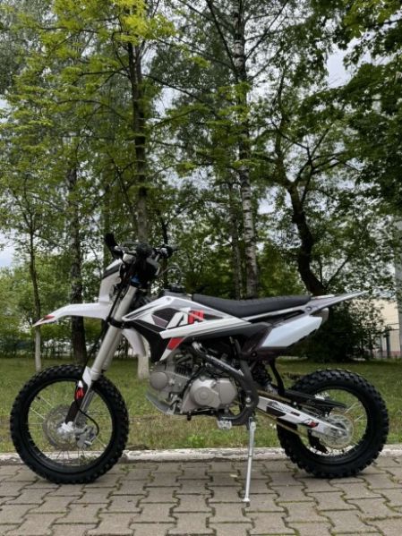 Apollo RFZ Racing 125 EM, 2025 г.