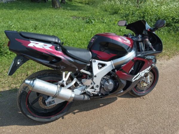 Honda CBR 900 RR SC28, 1995 г.