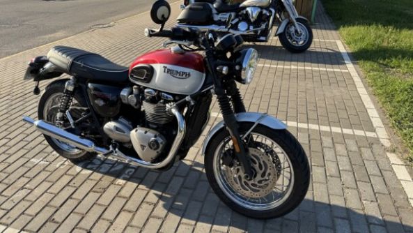 Triumph Bonneville T120 Bud Ekins, 2020 г.
