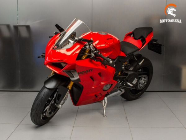 Ducati Panigale V4S, 2023 г.