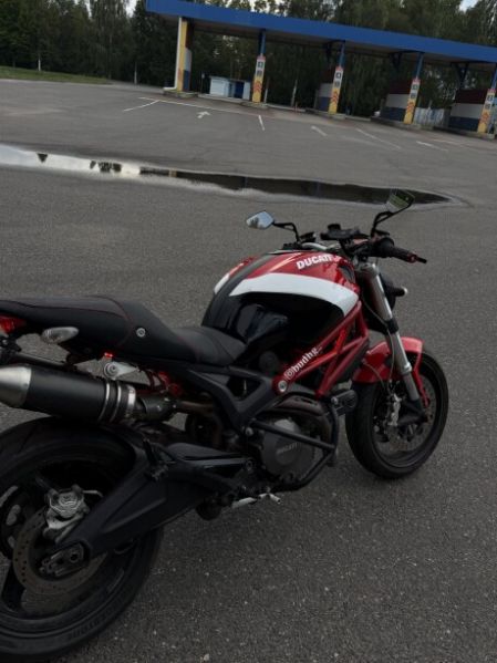 Ducati Monster, 2011 г.
