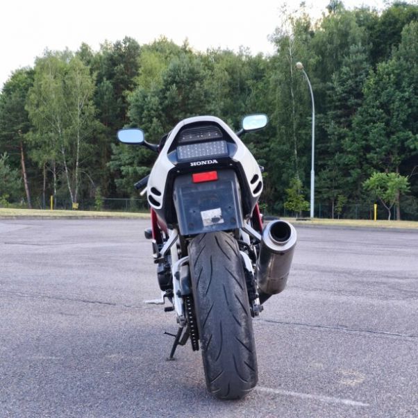 Honda CBR CBR900, 1997 г.