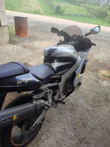 Kawasaki ZXR zx9r, 2001 г.