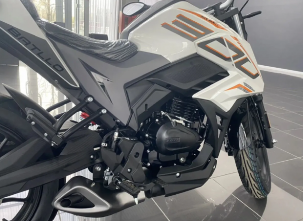 Ataki BATLLO 4T PR300 Pro, 2026 г.