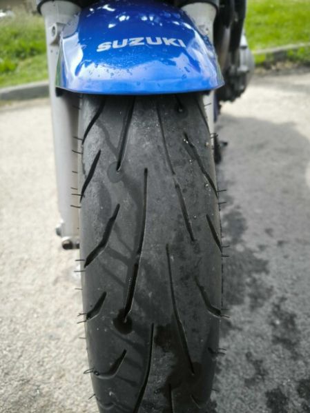 Suzuki Bandit, 2001 г.