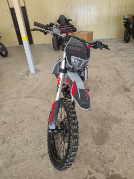Avantis Enduro 250 Fantom PR300 с ПТС, 2026 г.