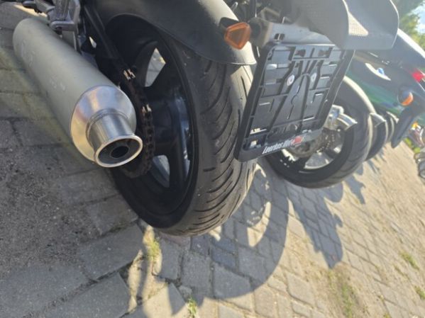 Ducati Monster, 2000 г.
