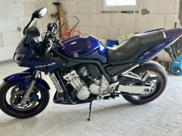 Yamaha FZS 1000, 2005 г.