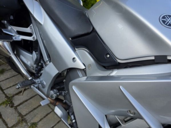 Yamaha FJR, 2002 г.