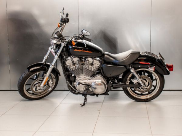 Harley-Davidson Sportster XL883 Superlow, 2014 г.