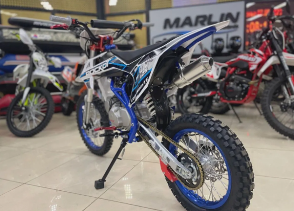 ROCKOT HI-TECH 125 Comandante 2.0, 2026 г.