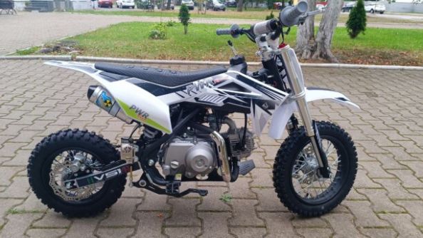 Эксклюзив Редкая модель PWR Racing FRZ 60, 2025 г.
