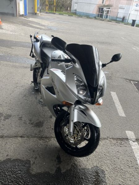 Honda VFR Vtec, 2002 г.