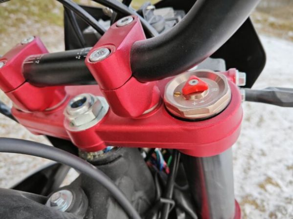 Regulmoto CR-Z 300, 2026 г.